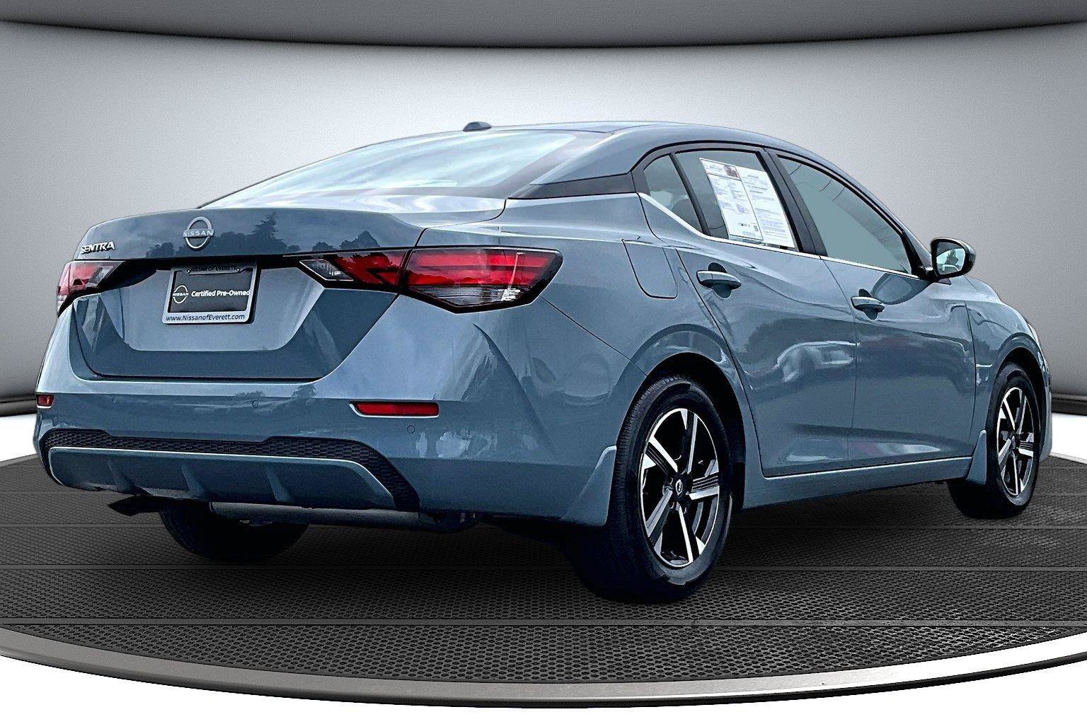 Used 2025 Nissan Sentra SV w/ All-Weather Package FWD image 7
