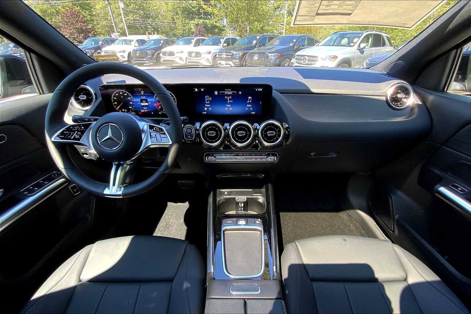Certified 2026 Mercedes-Benz GLA 250 4MATIC image 5