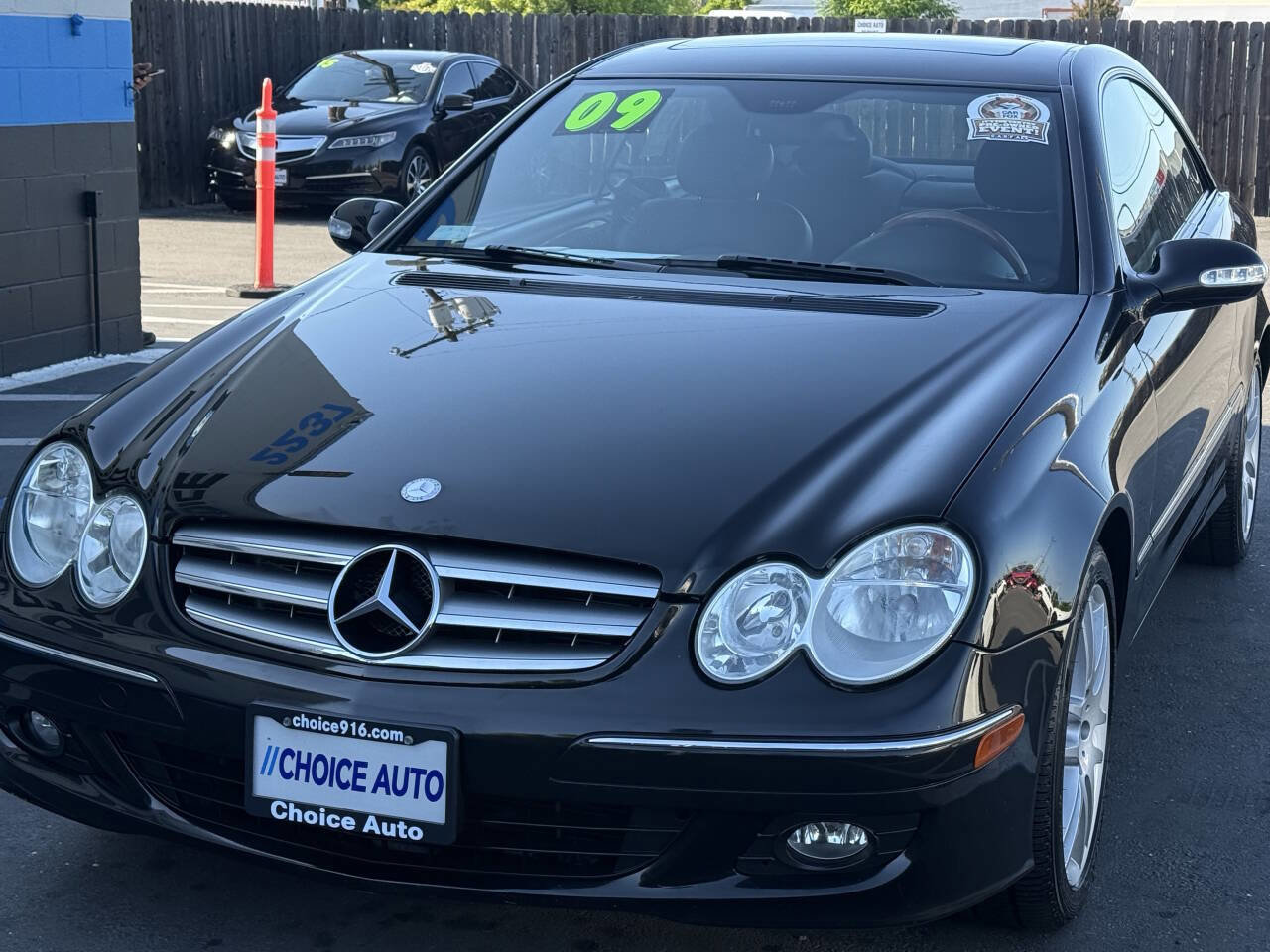 Used 2009 Mercedes-Benz CLK 350 Coupe image 15
