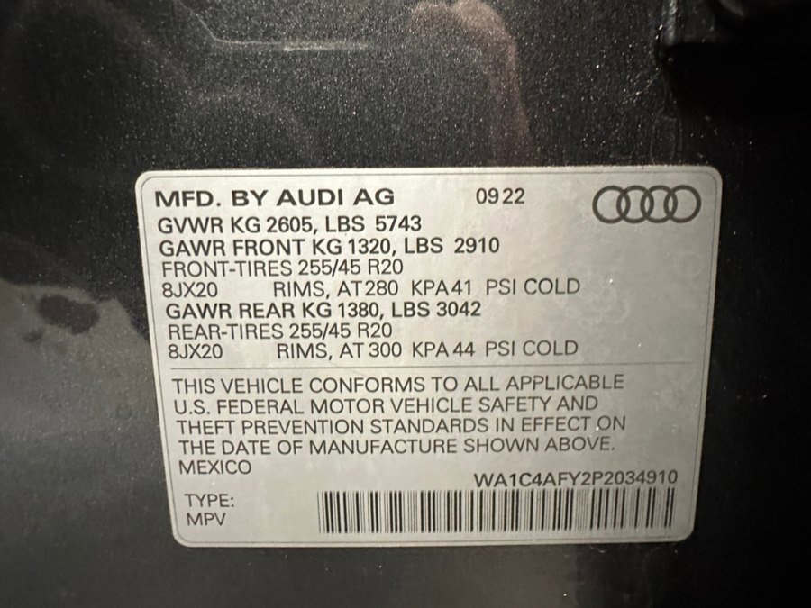 Used 2023 Audi SQ5 Prestige w/ Prestige Package AWD/4WD image 57