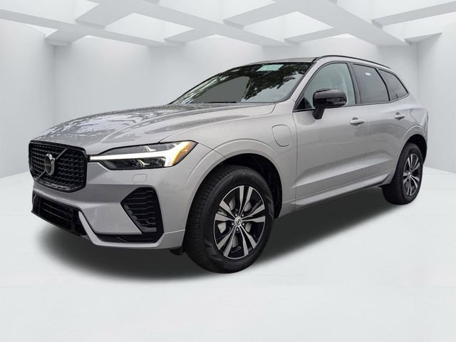 New 2025 Volvo XC60 T8 Core w/ Climate Package AWD/4WD image 9