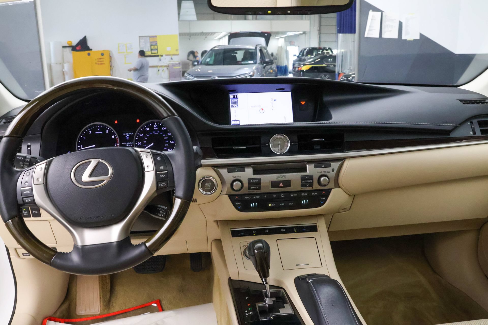 Used 2013 Lexus ES 350 FWD image 21