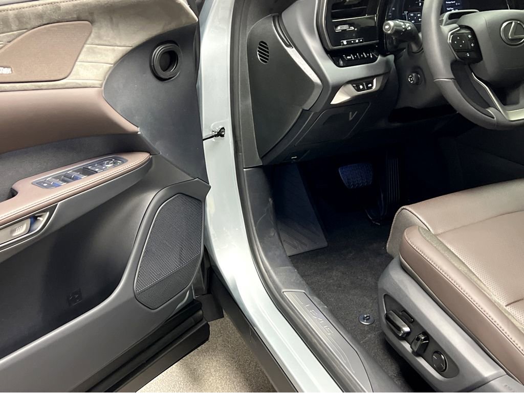 New 2026 Lexus RX 350 AWD/4WD image 8