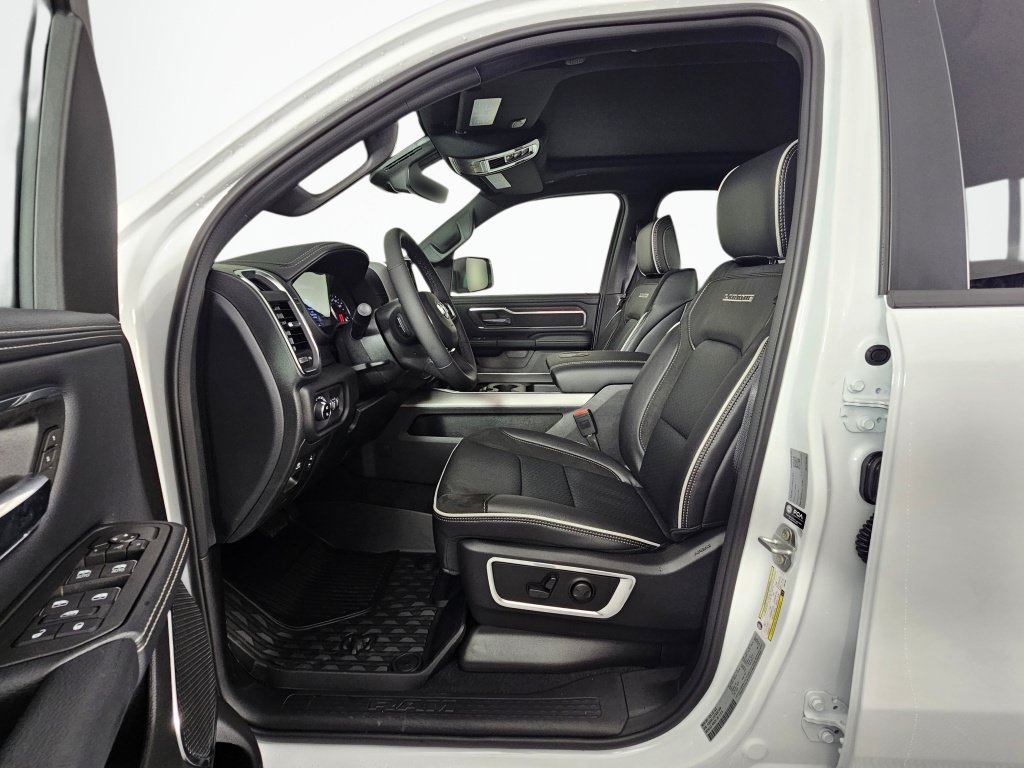 New 2026 RAM 1500 Laramie w/ Laramie Preferred Package AWD/4WD image 19