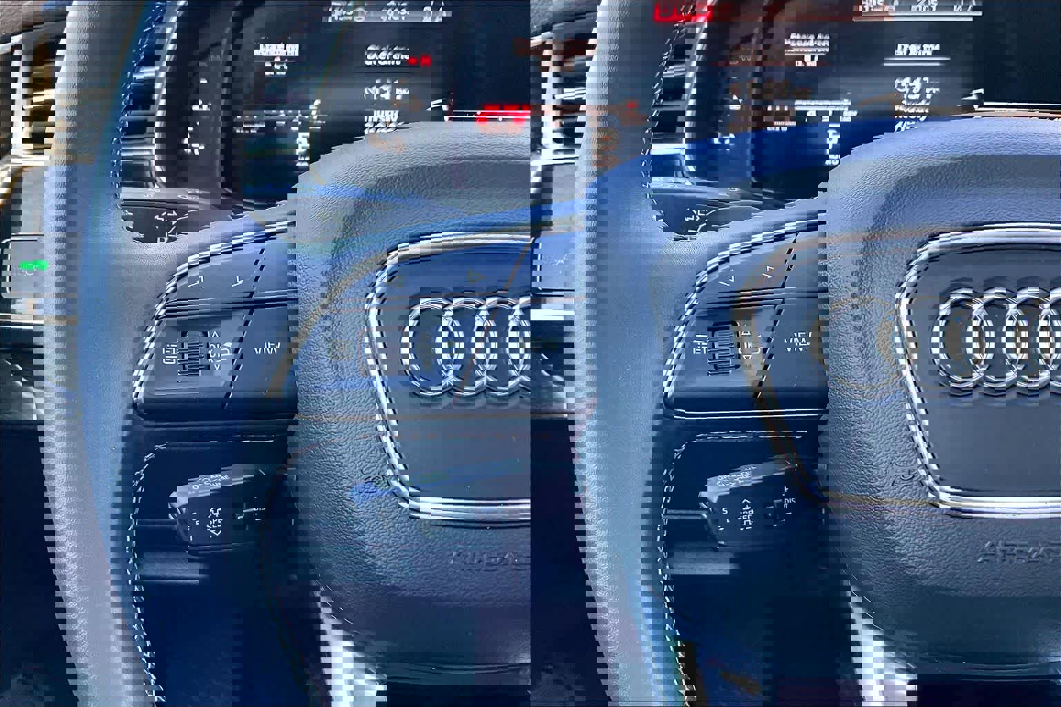 Used 2025 Audi Q7 3.0T Premium Plus image 23