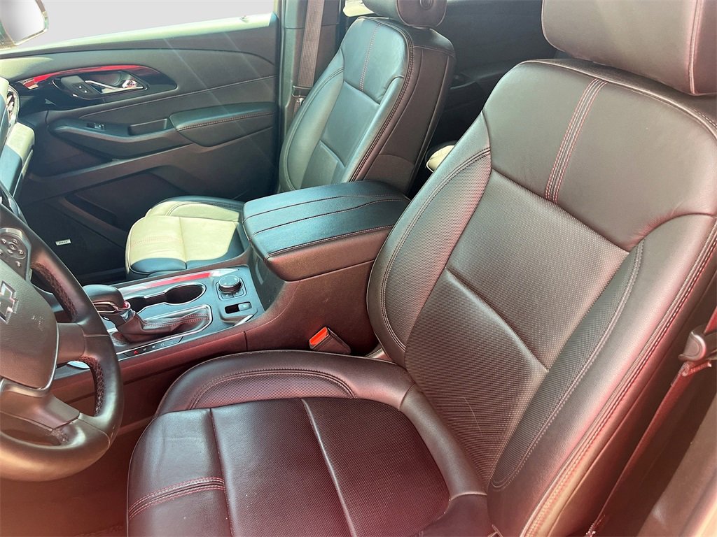 Used 2023 Chevrolet Traverse RS image 22