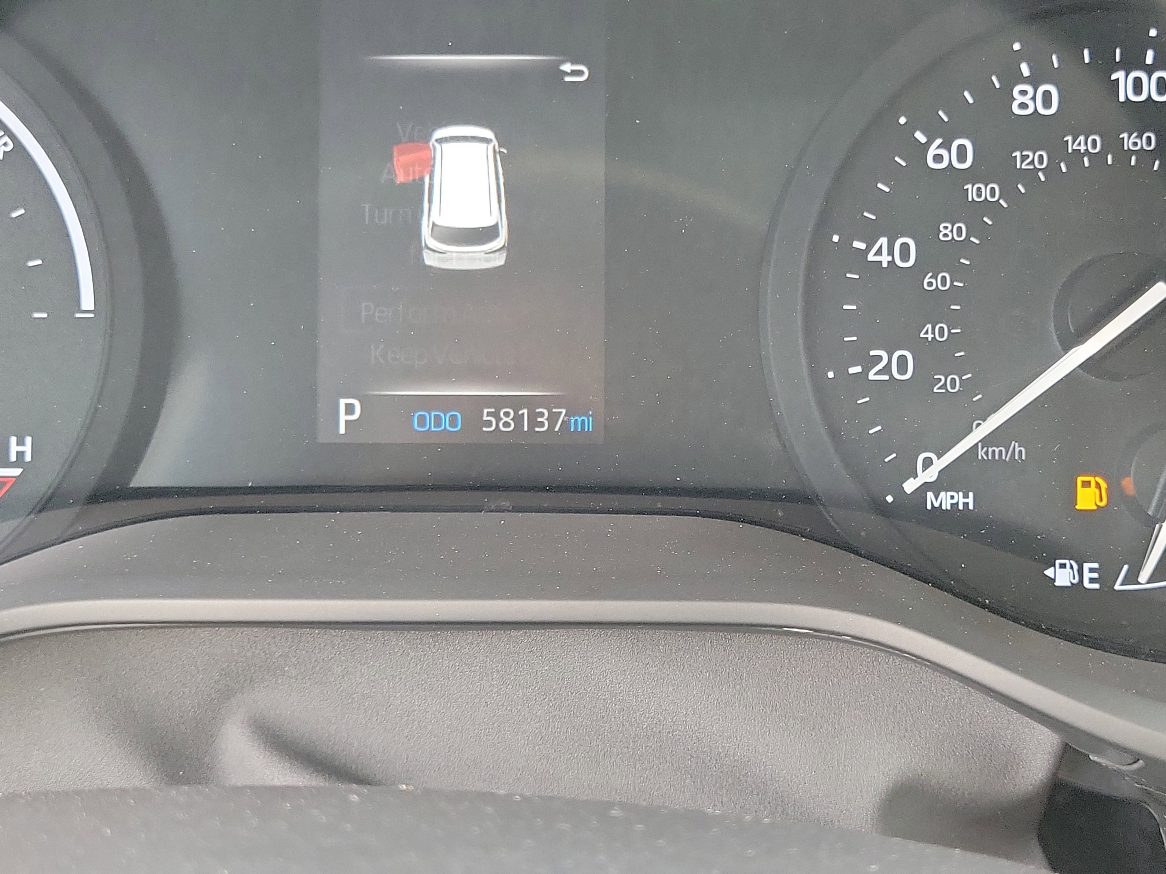 Used 2024 Toyota Sienna XLE FWD image 25