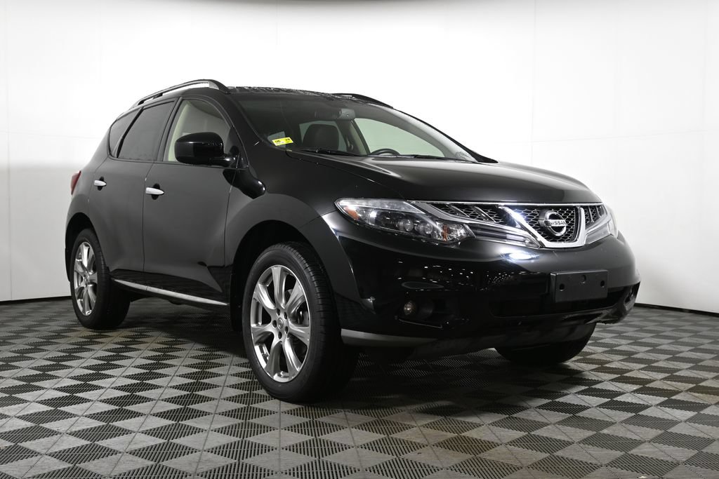 Used 2014 Nissan Murano LE w/ Platinum Edition Package AWD/4WD image 9