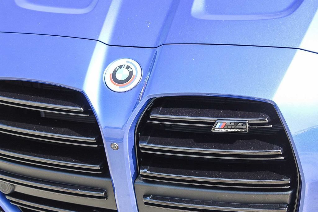 Used 2023 BMW M4 xDrive Competition AWD/4WD image 6