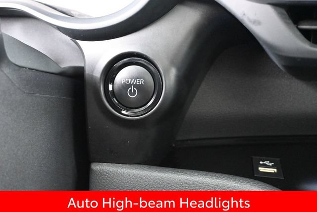 Certified 2025 Toyota Sienna Platinum AWD/4WD image 18