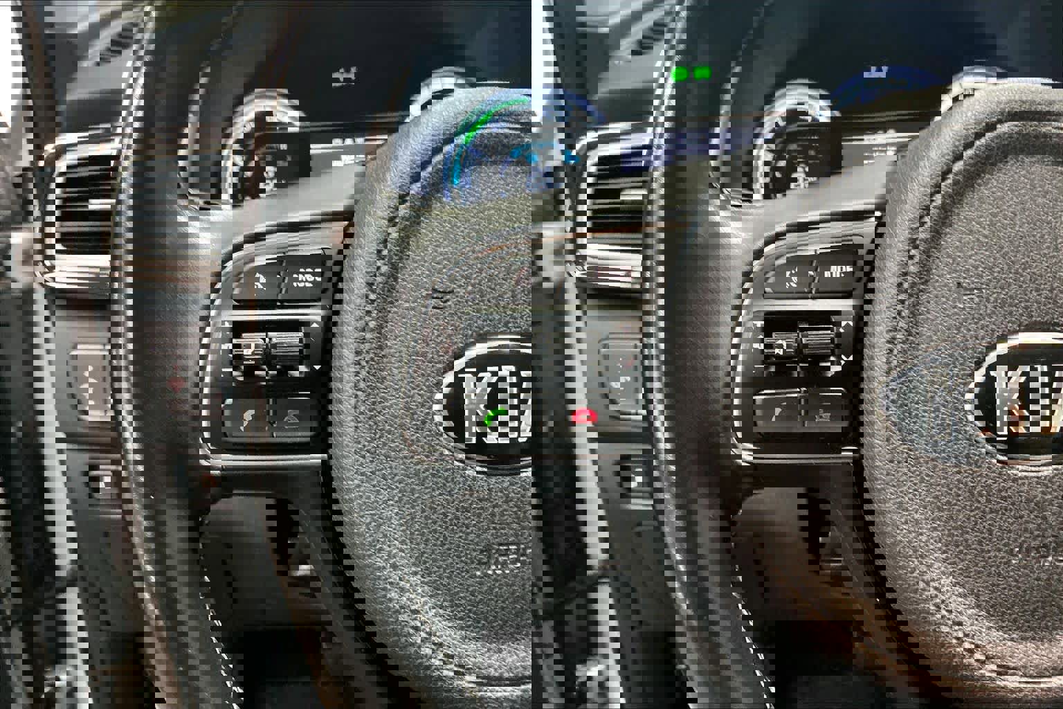 Used 2019 Kia Niro EX image 21