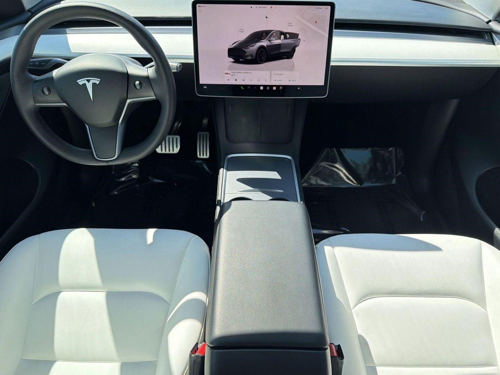 Used 2022 Tesla Model Y Performance image 17