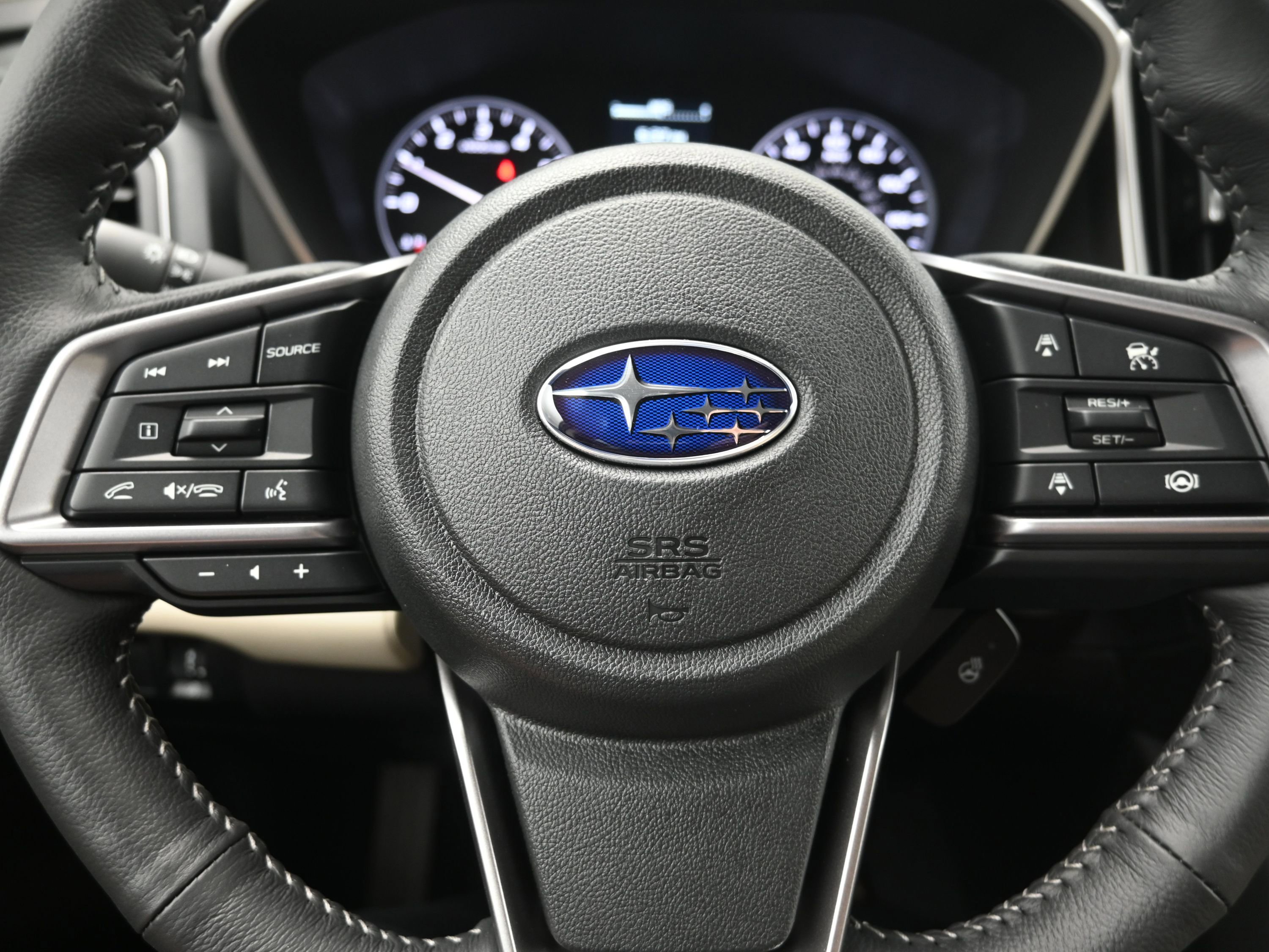 Certified 2025 Subaru Ascent Limited image 14