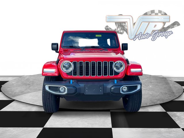 Used 2024 Jeep Wrangler Unlimited Sahara w/ Technology Group AWD/4WD image 2