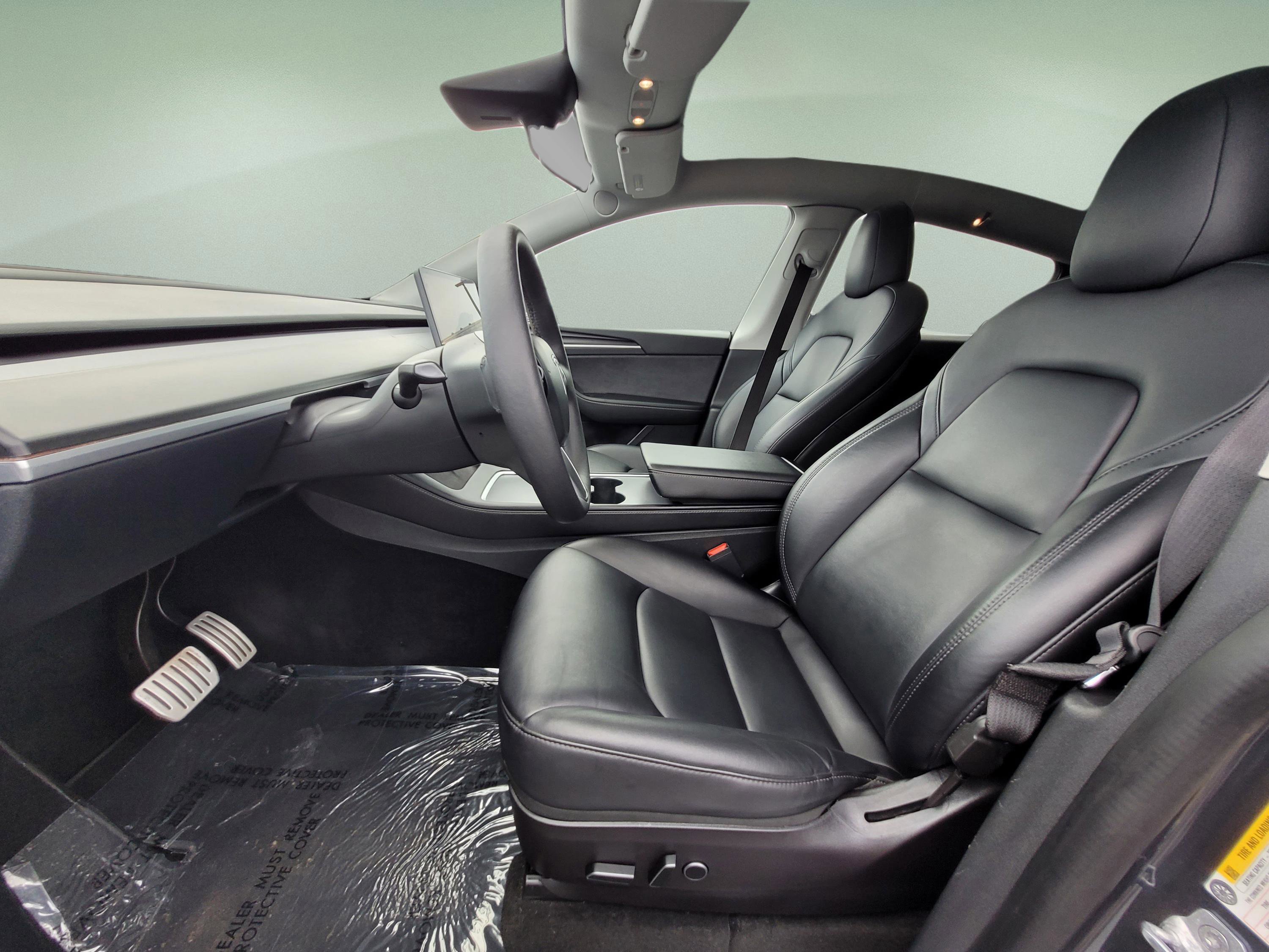 Used 2022 Tesla Model Y Performance image 25