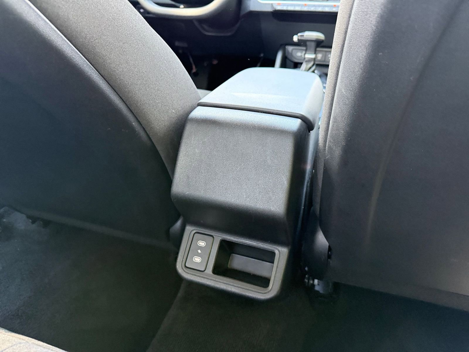 Used 2025 Kia K4 LXS image 24