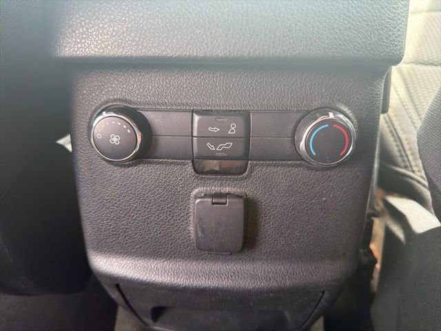 Certified 2018 Ford Explorer XLT AWD/4WD image 21