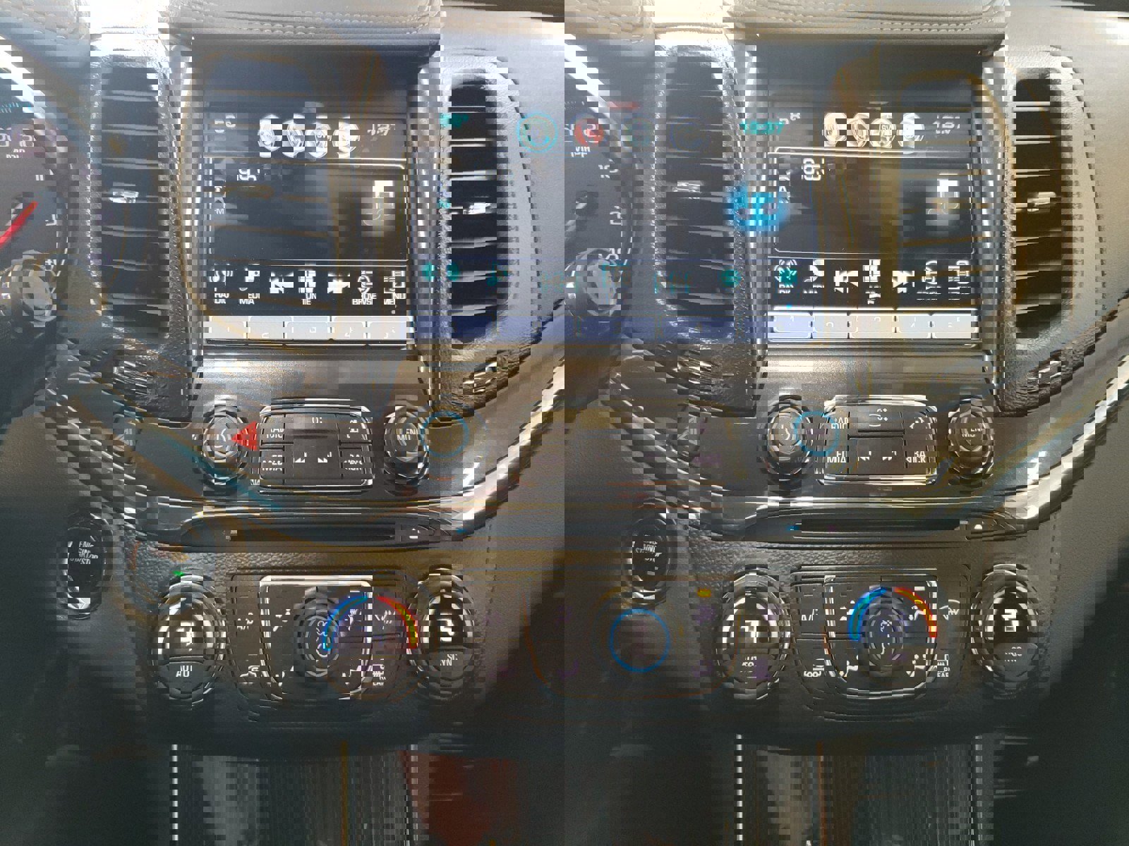 Used 2020 Chevrolet Impala Premier image 18