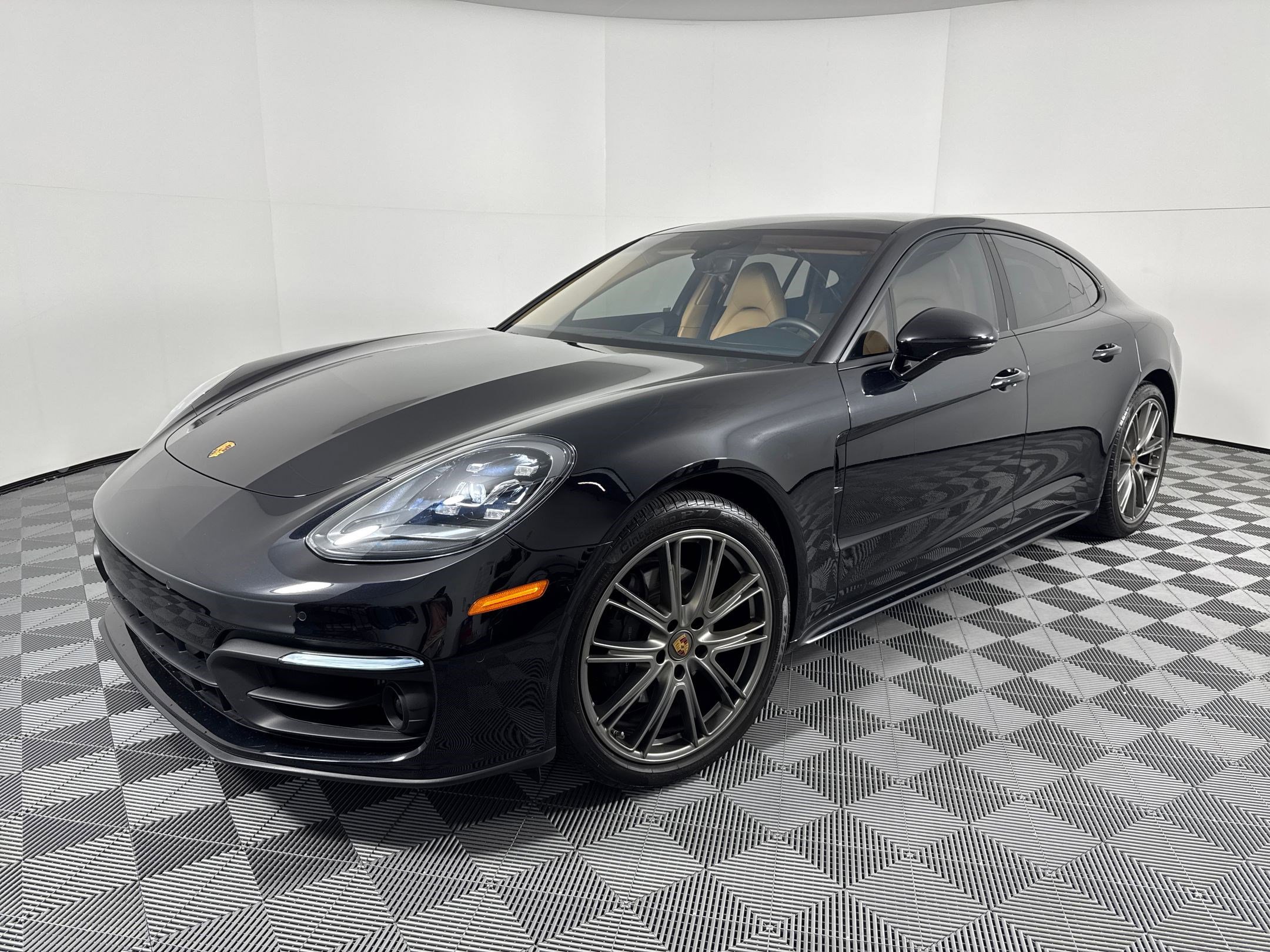 Certified 2023 Porsche Panamera 4