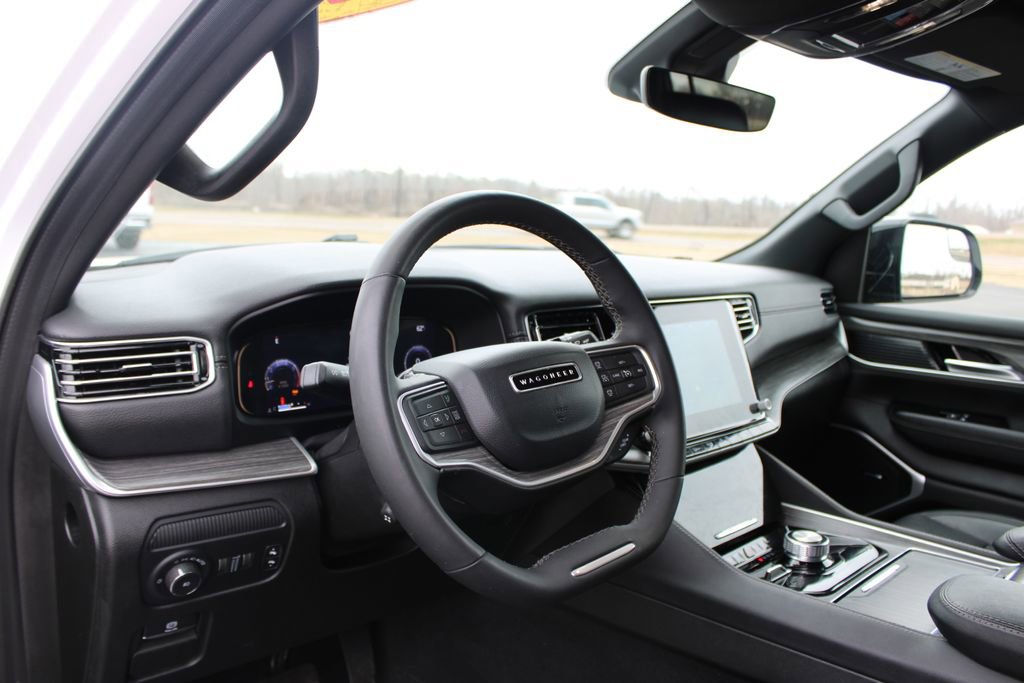 Used 2024 Jeep Wagoneer Series II image 23