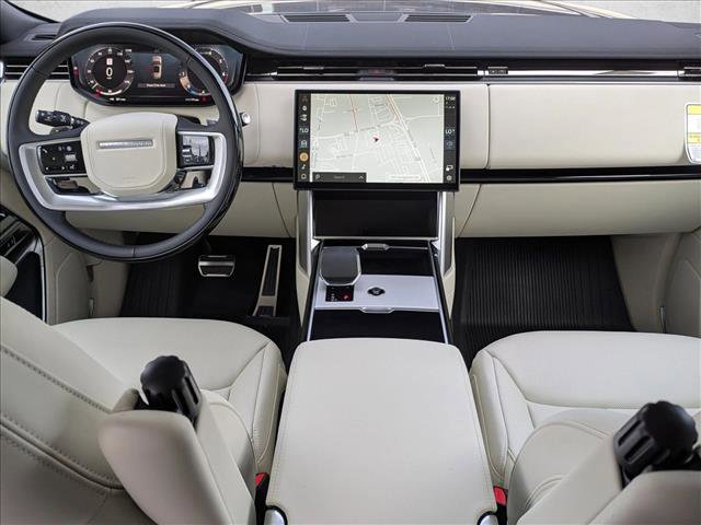 New 2026 Land Rover Range Rover Long Wheelbase SE AWD/4WD image 16