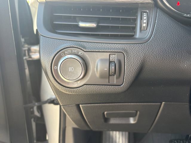 Used 2017 Buick Envision Essence image 19