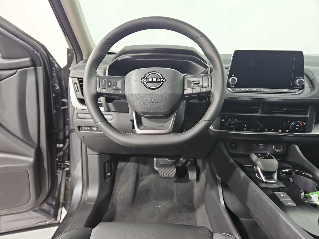 New 2026 Nissan Rogue SV image 14