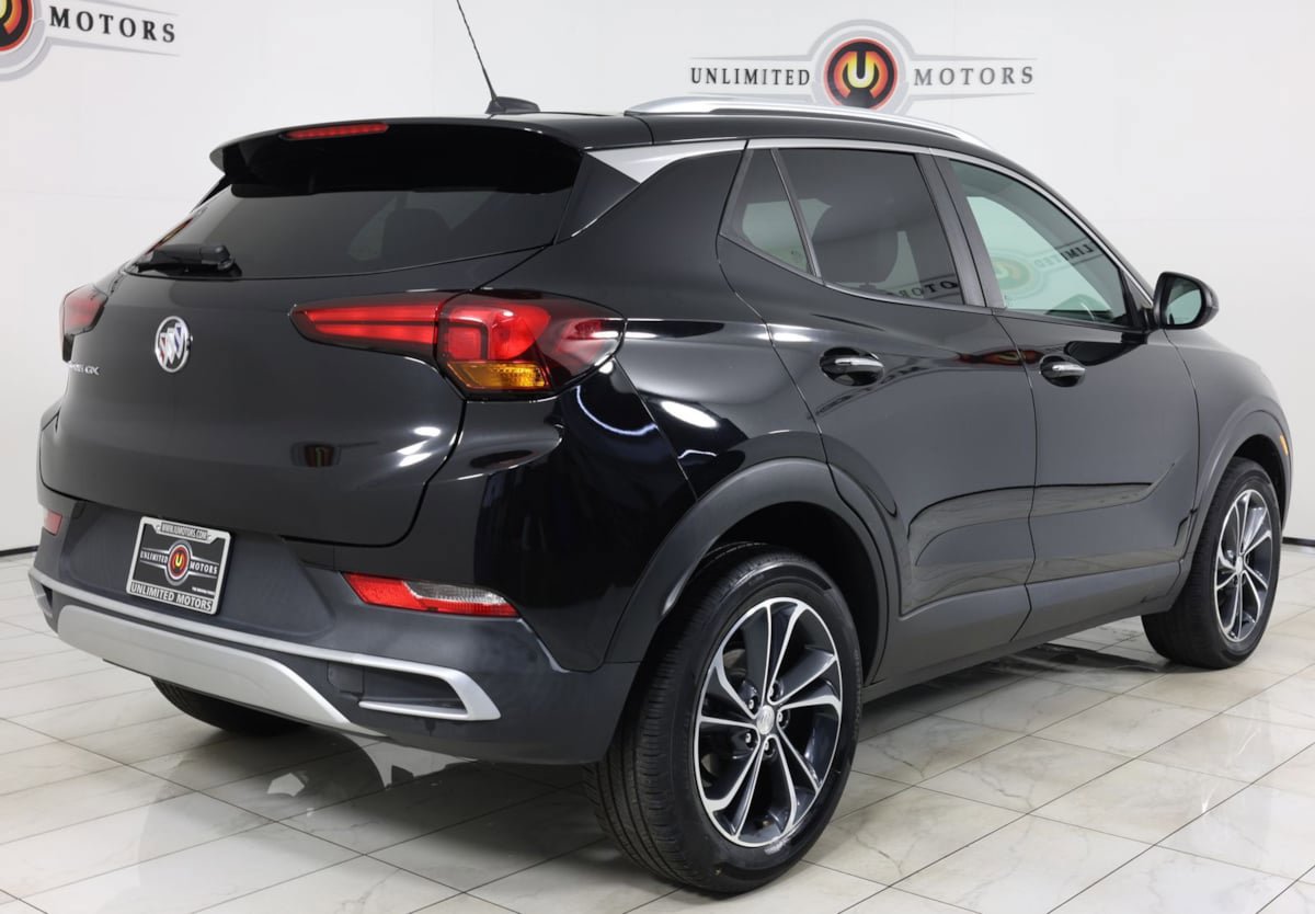 Used 2023 Buick Encore GX Select FWD image 3