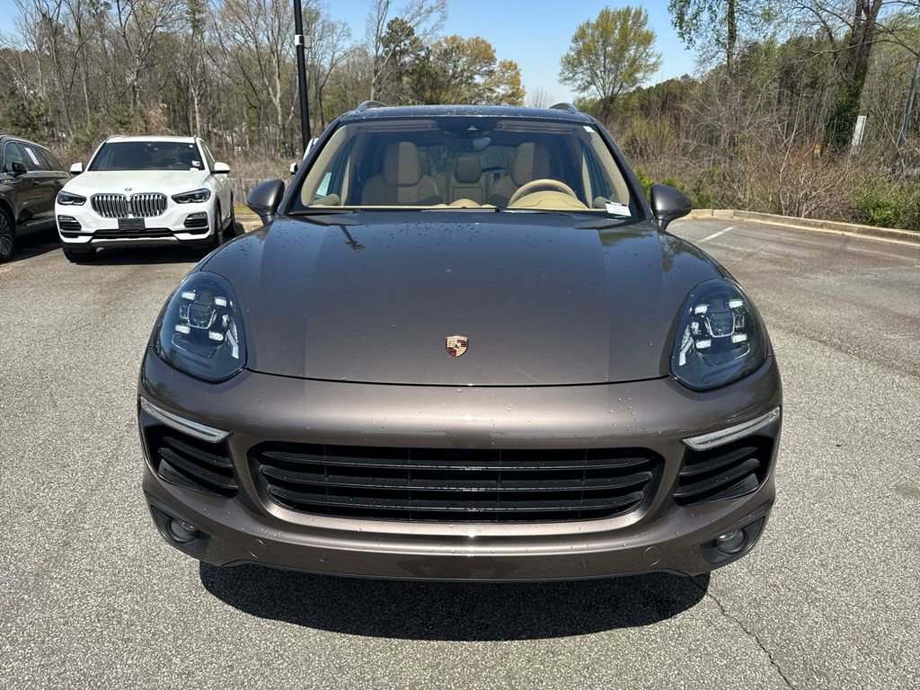 Used 2016 Porsche Cayenne S AWD/4WD image 2