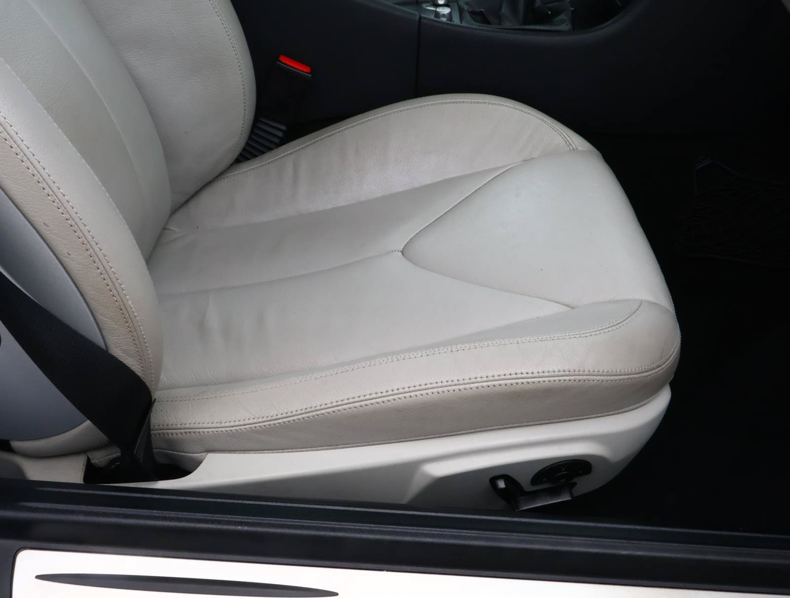 Used 2008 Mercedes-Benz SLK 280 image 14