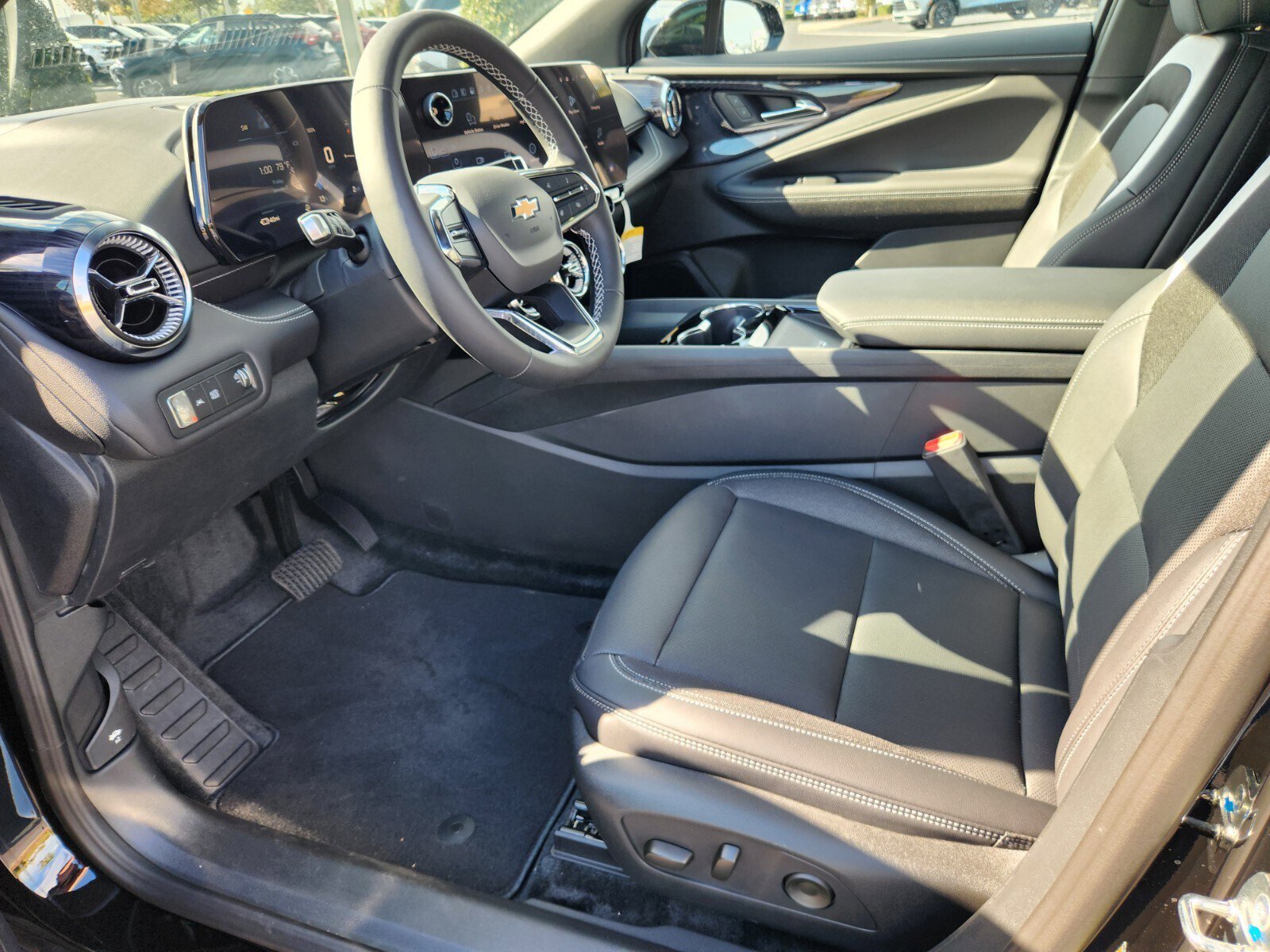 New 2026 Chevrolet Blazer EV LT image 5