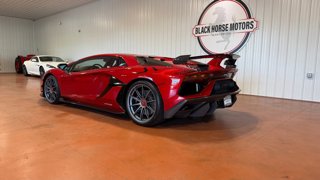 Used 2019 Lamborghini Aventador SVJ image 15