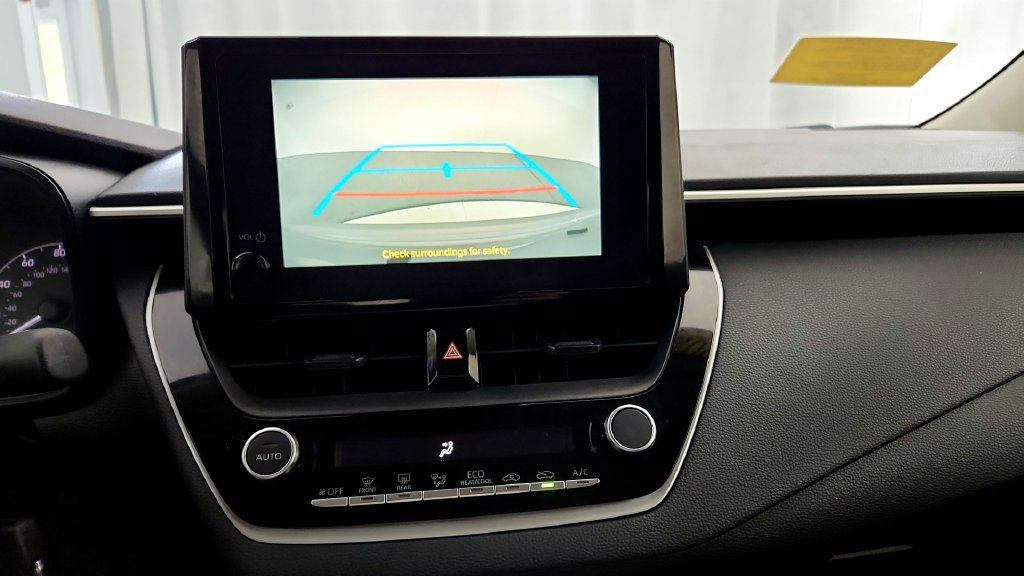 Certified 2023 Toyota Corolla LE FWD image 31