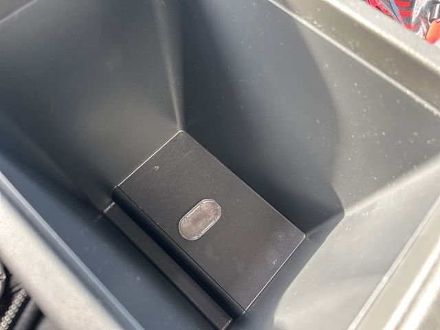 Used 2022 Nissan Sentra SV w/ All-Weather Package FWD image 32