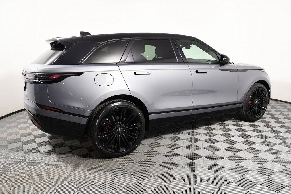 Certified 2025 Land Rover Range Rover Velar Dynamic SE image 7