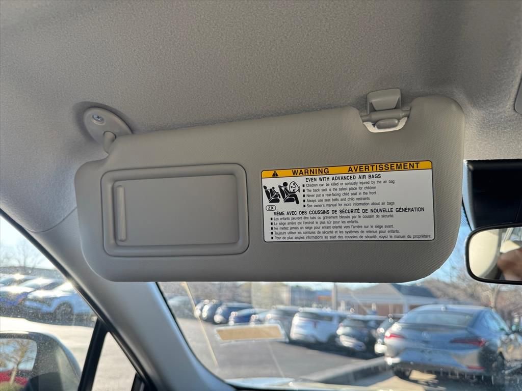 Used 2026 Toyota Corolla Cross L image 24