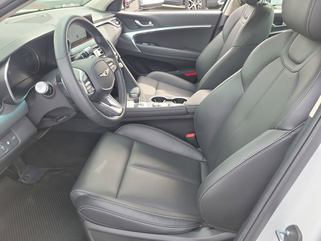 Used 2026 Genesis G70 2.5T RWD image 16