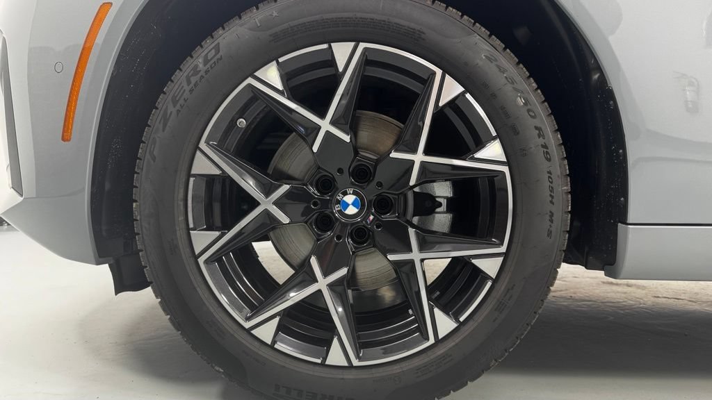 New 2026 BMW X3 xDrive30i w/ M Sport Package AWD/4WD image 11