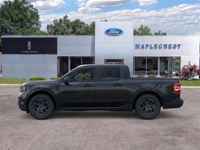 New 2026 Ford Maverick XLT w/ Equipment Group 301A AWD/4WD image 3