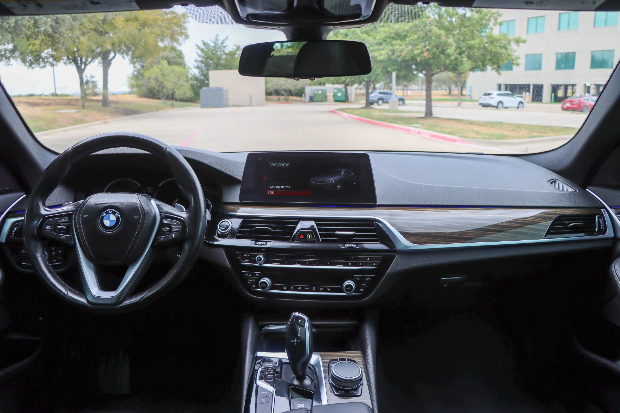 Used 2018 BMW 530e RWD image 25