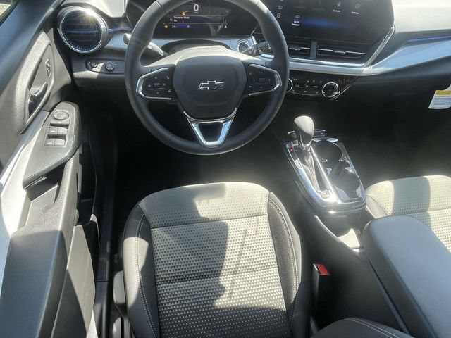 New 2026 Chevrolet Trax LT w/ Driver Confidence Package FWD image 11