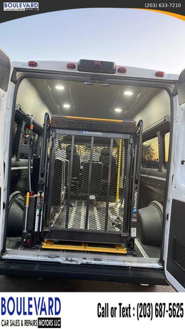 Used 2021 RAM ProMaster 2500 w/ Convenience Group FWD image 16