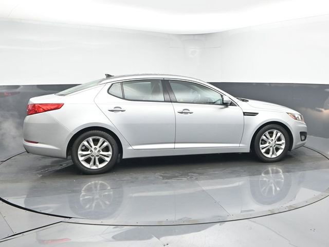 Used 2012 Kia Optima EX w/ Premium Pkg image 8