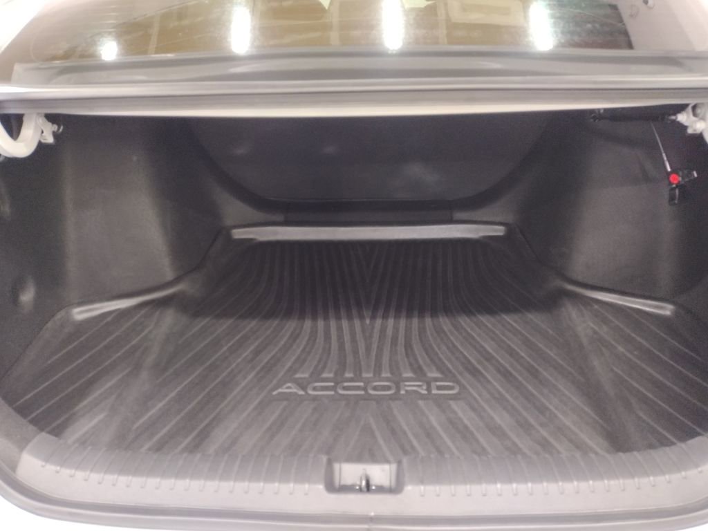 Used 2023 Honda Accord LX image 16
