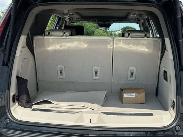Used 2021 Cadillac Escalade Premium Luxury Platinum AWD/4WD image 25