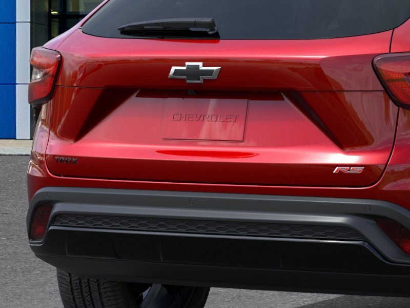New 2026 Chevrolet Trax RS w/ Sunroof Package FWD image 14