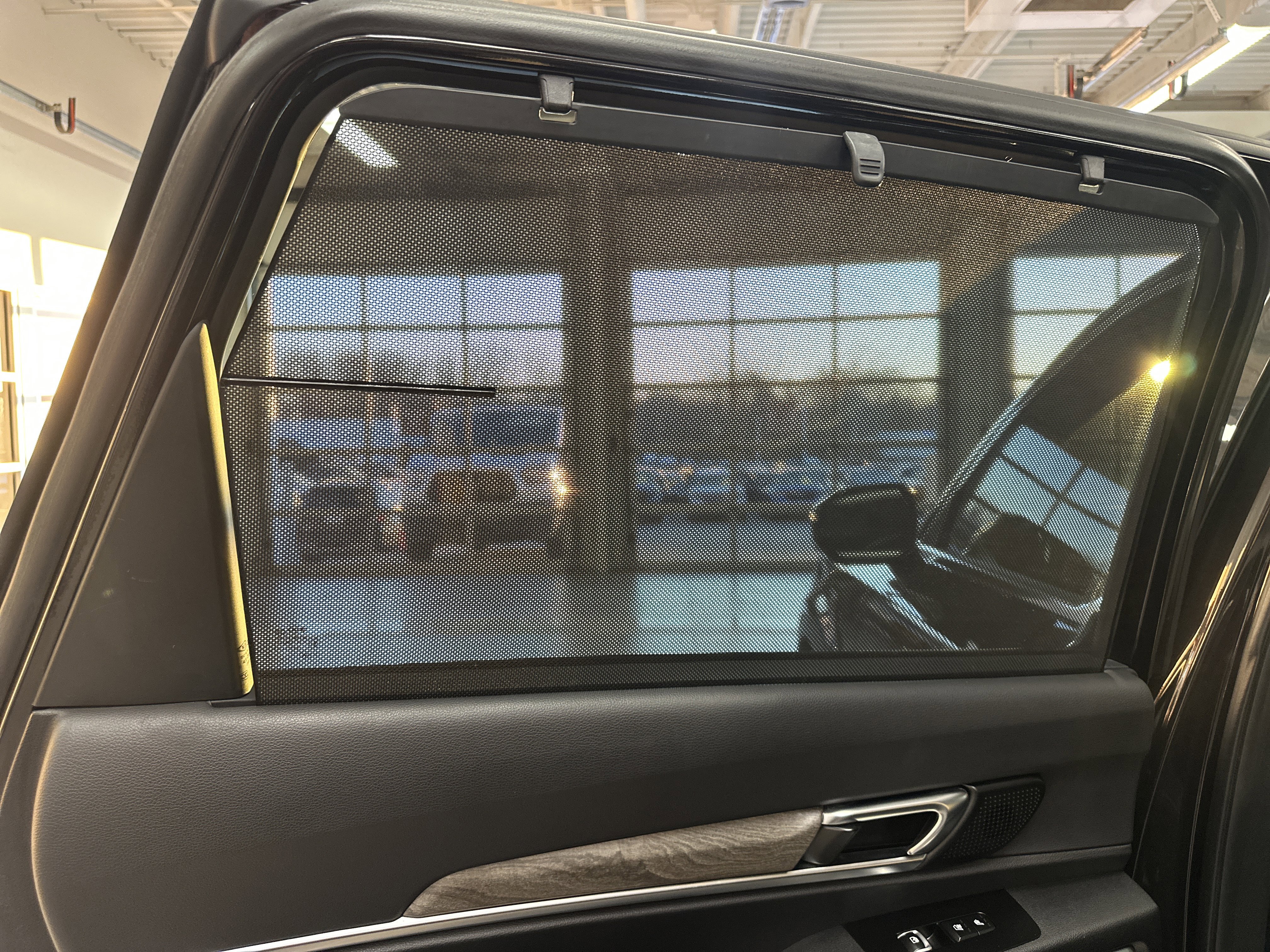 Used 2020 Kia Telluride SX w/ SX Prestige Package image 29