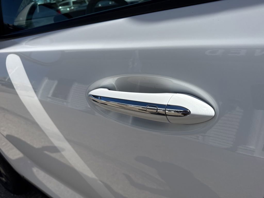 Certified 2024 Buick Encore GX Sport Touring image 10