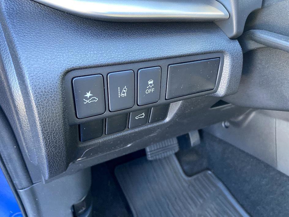 Used 2025 Mitsubishi Eclipse Cross SEL image 10