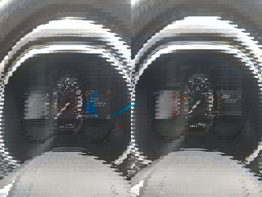 Used 2018 Ford Edge Titanium w/ Equipment Group 301A AWD/4WD image 13